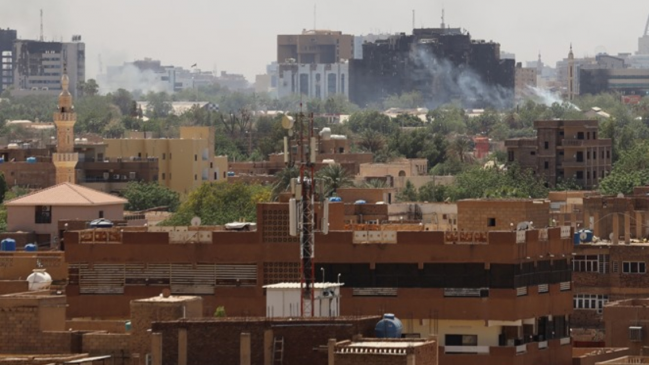  Al menos 25 muertos en bombardeos entre el Ejército y paramilitares en Sudán  