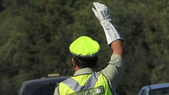 Dos hombres murieron atropellados cuando cambiaban un neumático en la Ruta 5