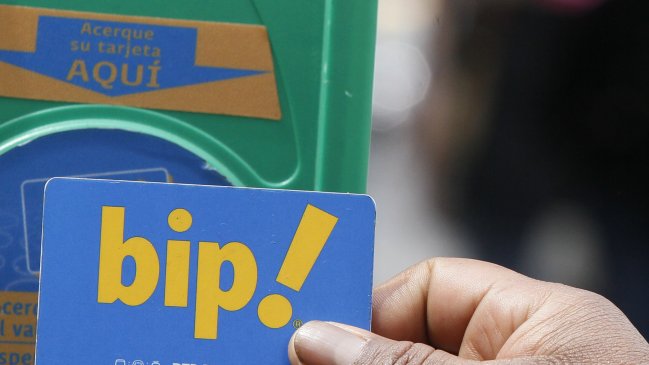 Tarifa del transporte sube 10 pesos en Santiago, pero habrá monto máximo de gasto