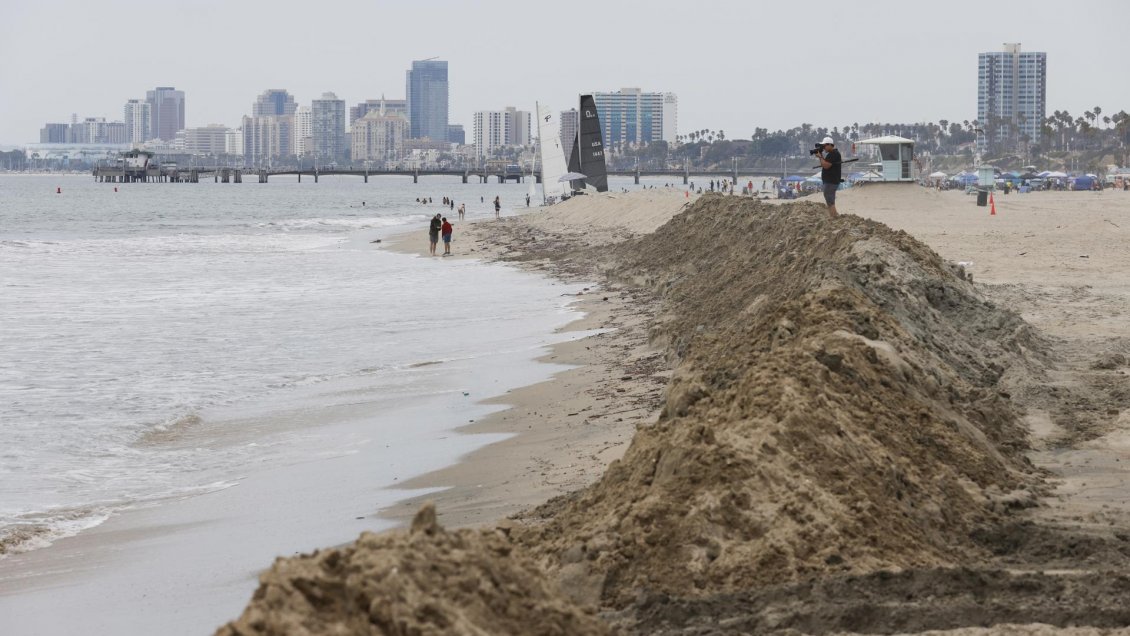 Huracán Hilary pone en alerta a California: Eventos y vuelos han sido cancelados