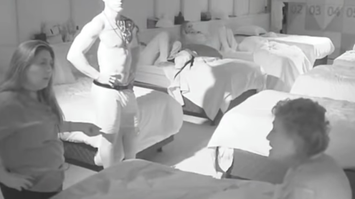 Mónica y Jennifer protagonizaron violenta pelea en Gran Hermano