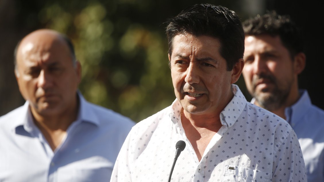 Alcalde de Antofagasta se presentó a tribunal tras orden de detención