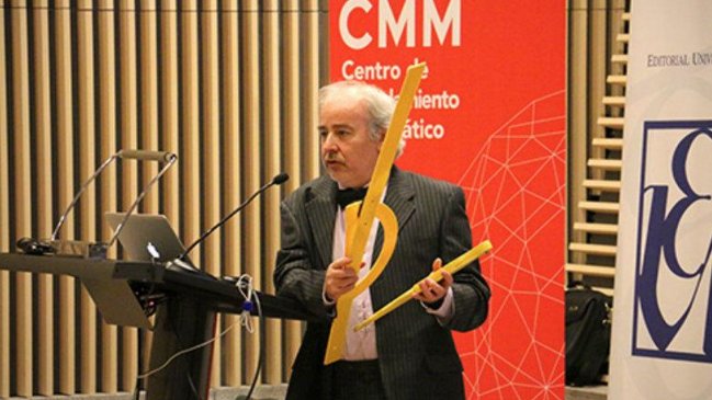   Jaime San Martín obtuvo el Premio Nacional de Ciencias Exactas 