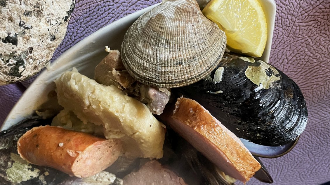 Día del Curanto: Celebración sale de Puerto Montt a todo el país