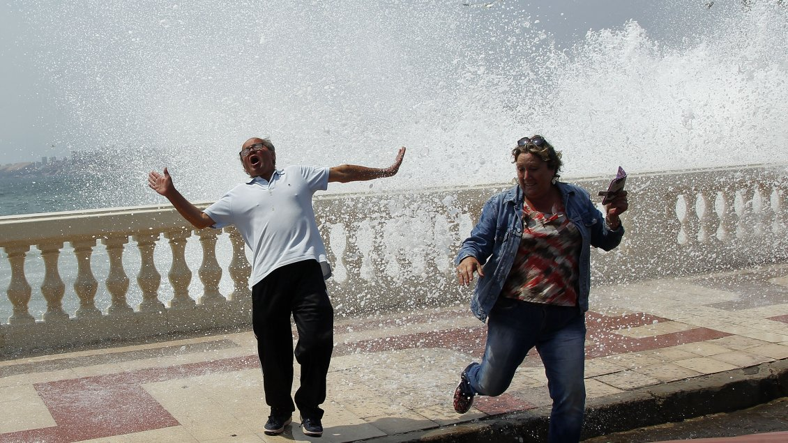 Armada avisa nuevas marejadas para las costas de casi todo el país