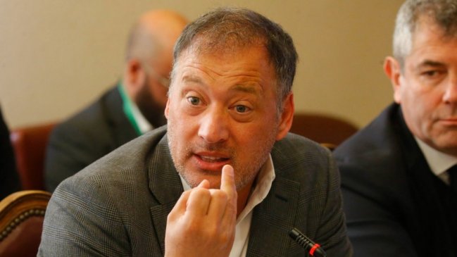 Convenios: Comisión investigadora rechazó censura contra su presidente