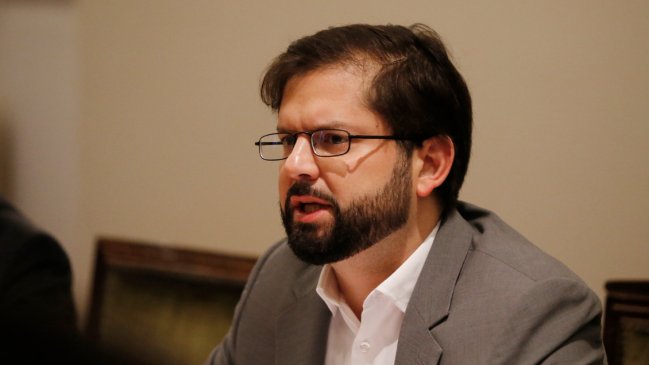 Oposición criticó declaración del Presidente por suicidio de exmilitar