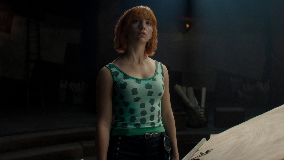 Emily Rudd en One Piece Emily Rudd en One Piece