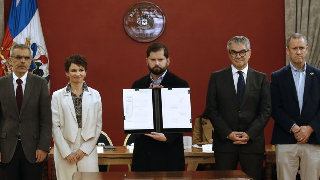 Promulgan ley que previene el robo de vehículos