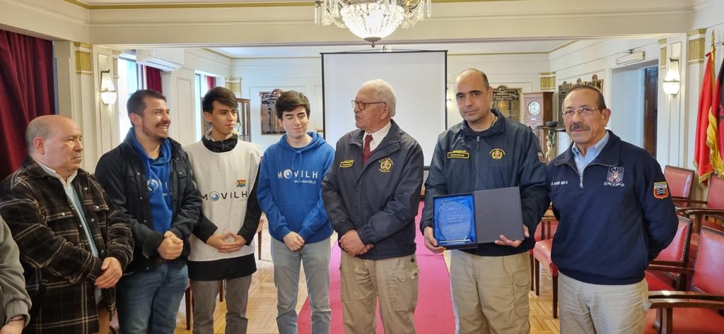 Movilh conmemora los 30 años del incendio de la Divine y reconoce el trabajo de Bomberos Valparaíso