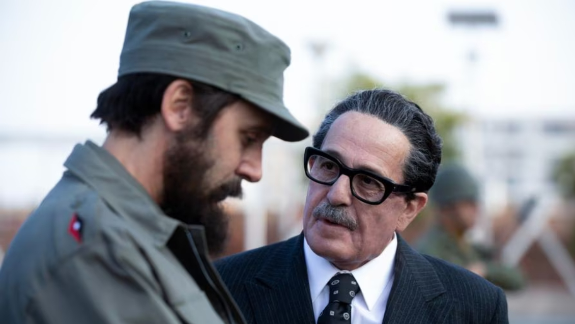 Alfredo Castro fue profesor de Benjamín Vicuña Alfredo Castro fue profesor de Benjamín Vicuña