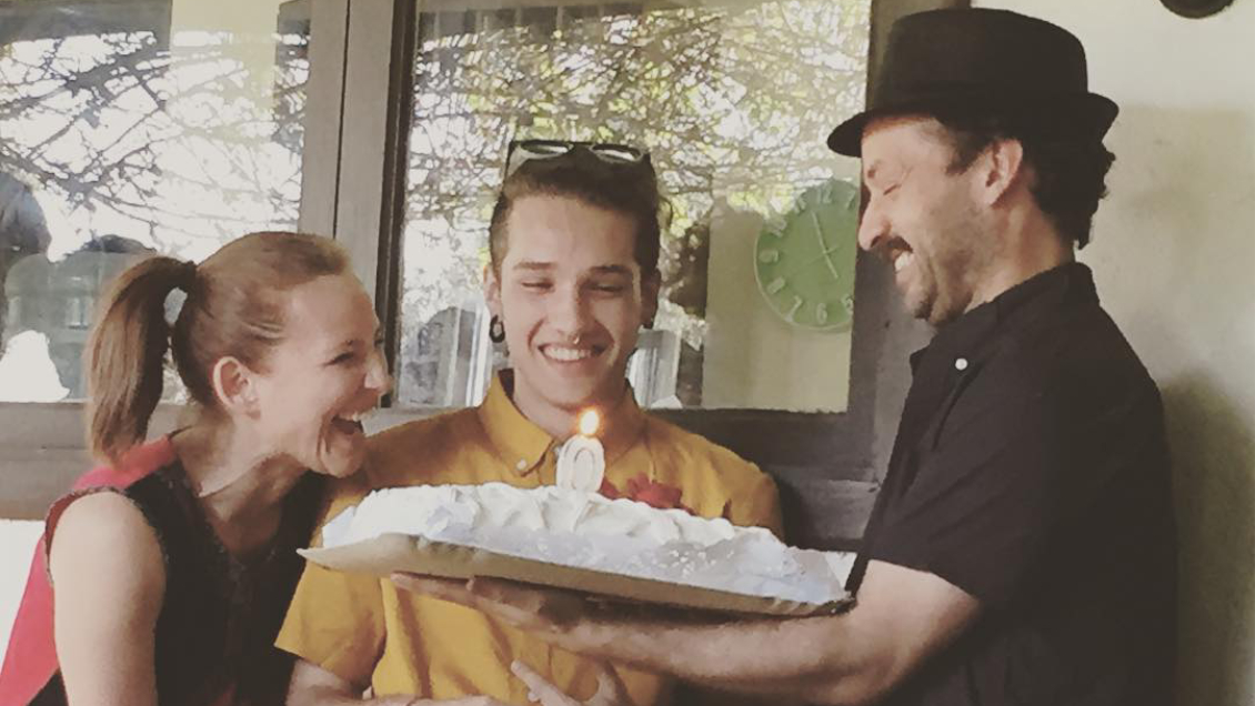 Sigrid Alegría y Andrés Velasco con su hijo Alonso Sigrid Alegría y Andrés Velasco con su hijo Alonso