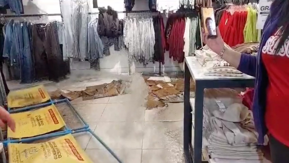 La lluvia torrencial en Chillán provoca inundaciones en hospital y mall