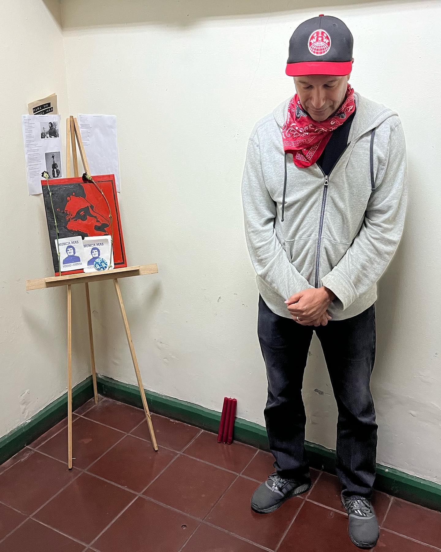 Tom Morello visitó el Estadio Víctor Jara