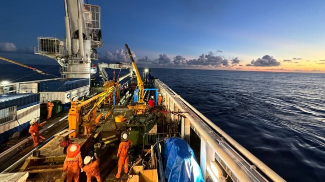 China logra gran avance en generación de energía térmica oceánica