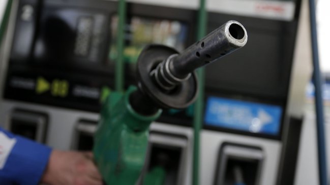  Fuerte alza de precios de las bencinas en la previa de Fiestas Patrias  
