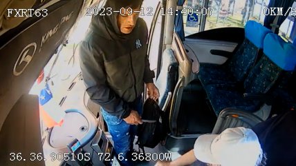  Delincuente asaltó a conductor y pasajeros de un bus del recorrido Bulnes-Chillán  