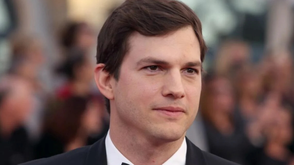Ashton Kutcher renuncia a organización contra el abuso sexual de menores en medio de escándalo