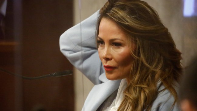 Fiscalía prepara formalización contra Cathy Barriga por fraude al Fisco