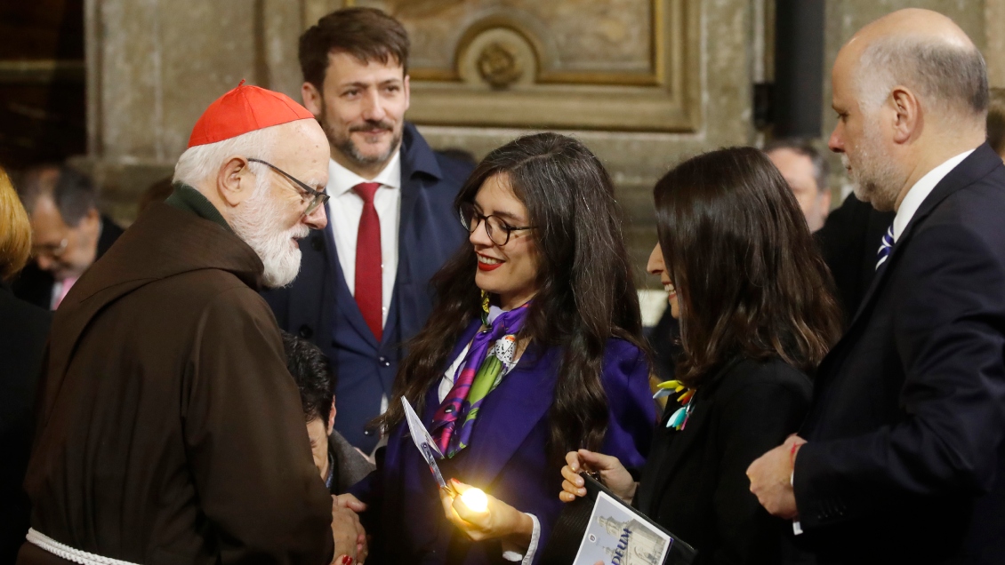 Ministra Vallejo: El proceso constitucional es independiente del Gobierno y de las iglesias