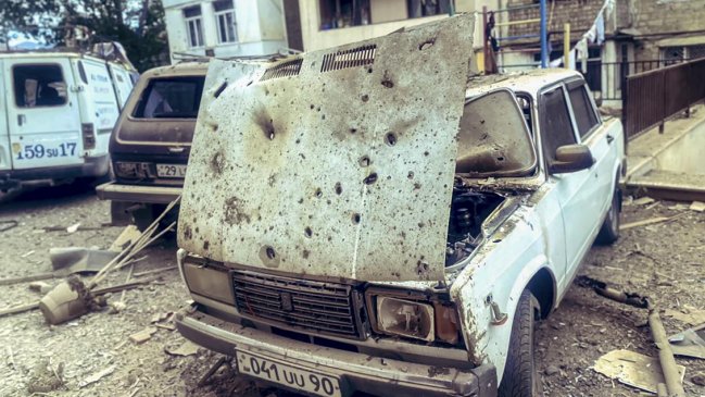  Ataques de Azerbaiyán en Nagorno Karabaj dejan al menos 25 muertos  