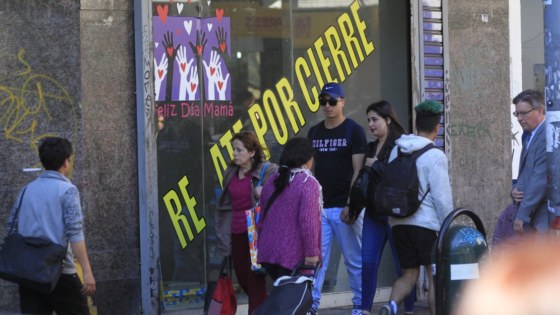 Comercio minorista ya cumple 14 meses en rojo