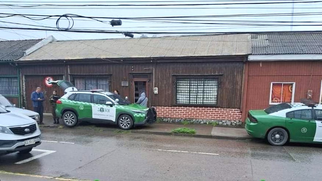 Mujer de 89 años y su hijo fueron hallados muertos en el patio de su casa