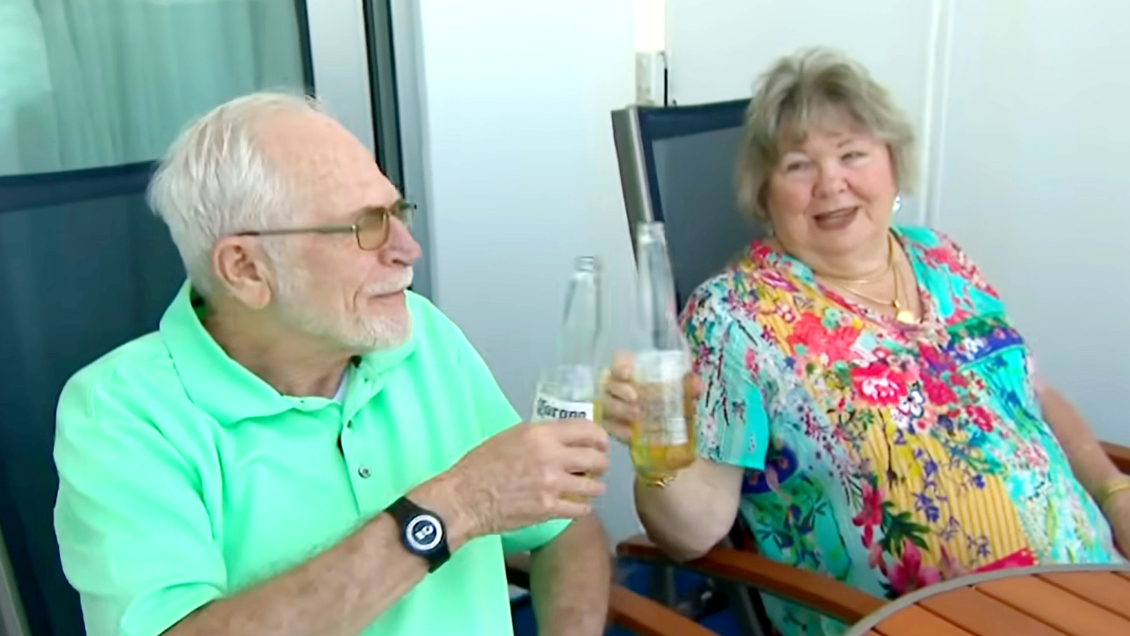 Pareja de ancianos vive en un crucero porque asegura que es más barato que un asilo