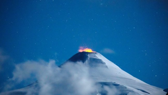  Volcán Villarrica pasó de alerta naranja a amarilla  