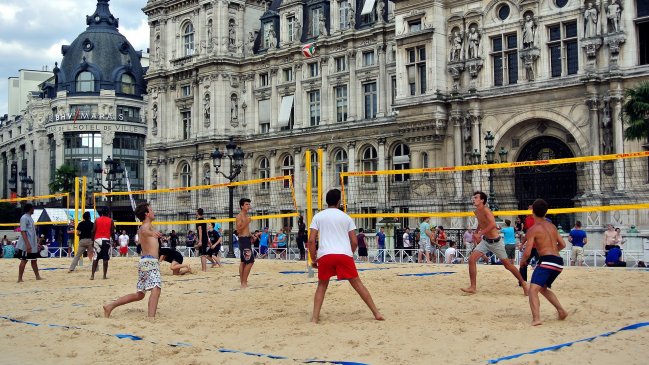Hombre murió desnucado tras partido de voleibol