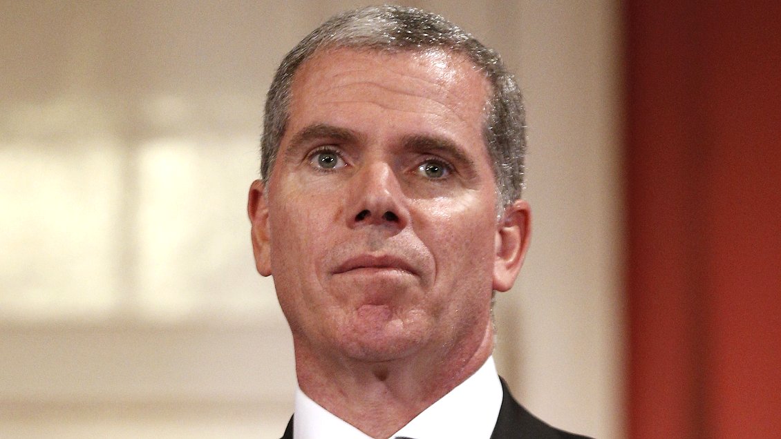 Exministro Felipe Bulnes será formalizado por riña en restorán de Zapallar