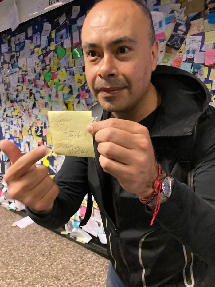 pepe vilchis expogame 2023 Pepe Vilchis en la animita del metro antes de expogame