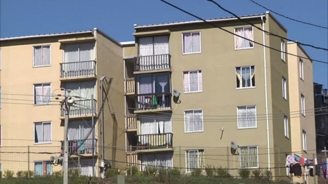   Desalojan toma de edificios inhabitables en Talcahuano 