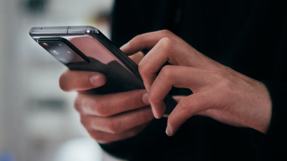 Perú castigará hasta con 30 años de cárcel el robo de celulares