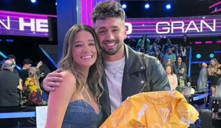 Bambino y Alessia en el estudio de Gran Hermano Bambino y Alessia en el estudio de Gran Hermano