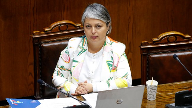 Gobierno: Empresarios y trabajadores tienen derecho a fijar postura ante el plebiscito