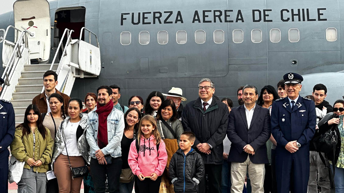 Diez peruanos repatriados desde Israel llegaron a Lima con ayuda de Chile
