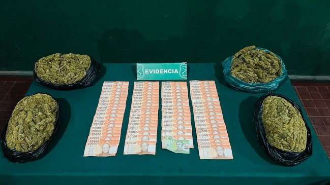 Detienen a cuatro sujetos que intentaron eludir control en Lo Barnechea