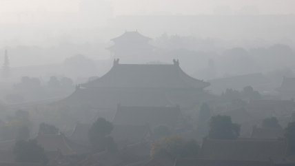   China renueva la alerta por alta contaminación y esmog en el norte y centro del país 