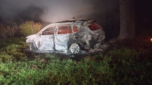 Ataque incendiario dejó una casa y un vehículo quemados en ruta Perquenco-Victoria