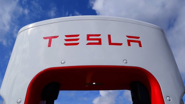  Tesla registró oficialmente su nombre en Chile  