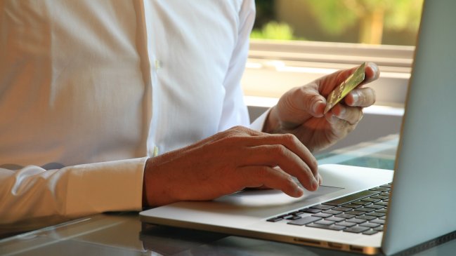 Plataformas de comercio electrónico ayudan a construir la Ruta de la Seda Digital