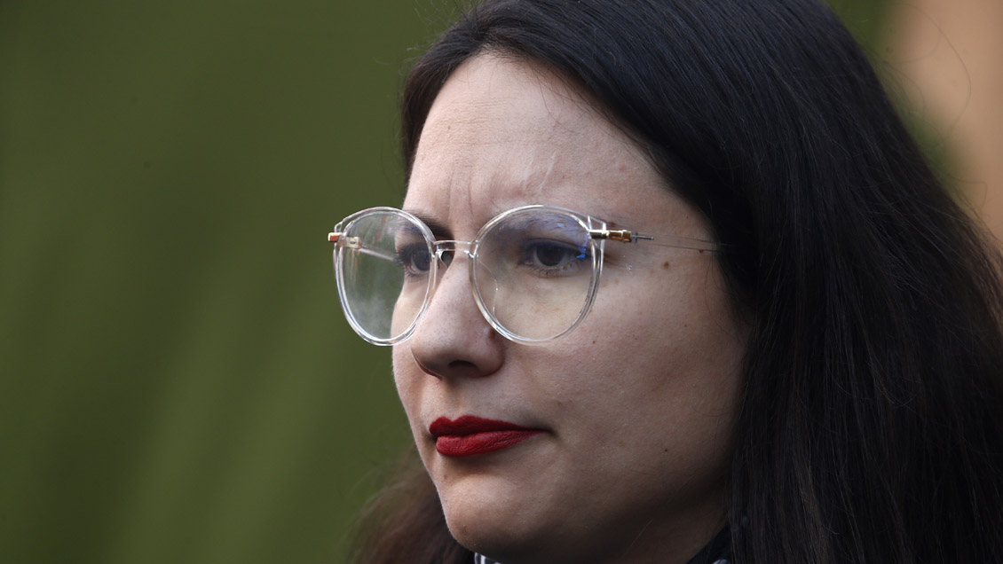 Funcionarios municipales de Santiago inician paro indefinido por 