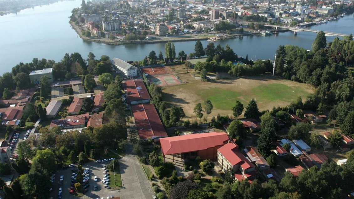 Universidad Austral en situación crítica: No podría pagar sueldos en 2024