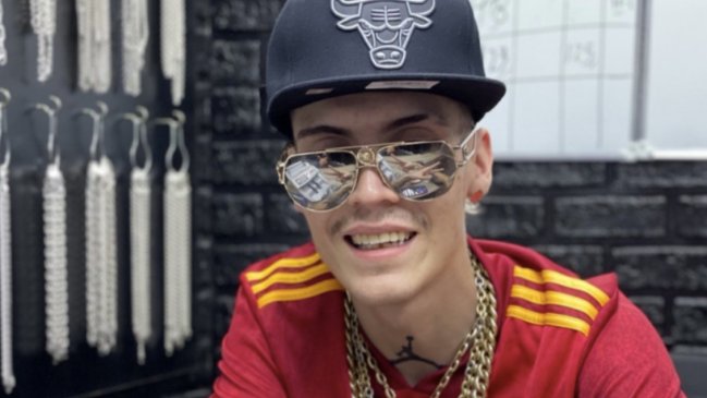 Bomberos manifiesta su decepción tras ausencia de Marcianeke en evento benéfico