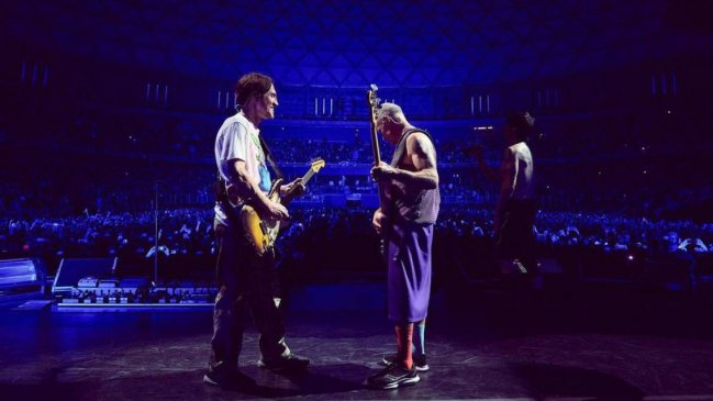 Flea se fue fascinado con Chile: 