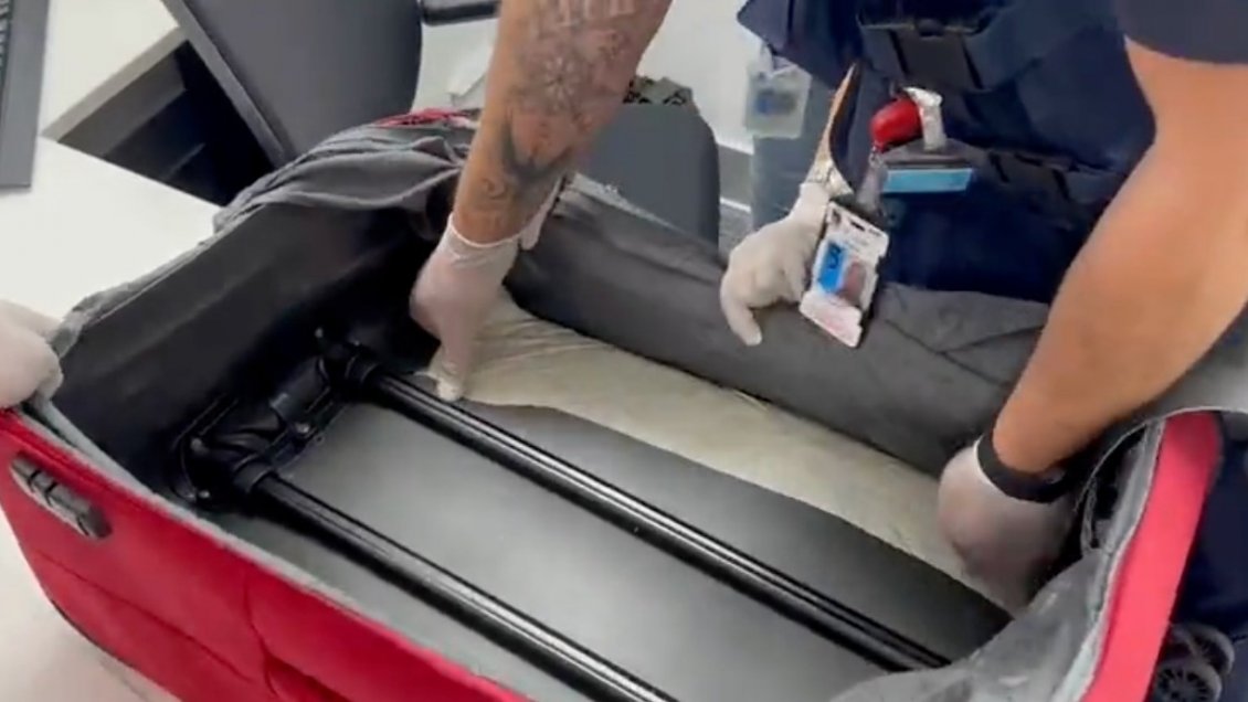 En doble fondo de una maleta, brasileño intentó ingresar con éxtasis a Chile