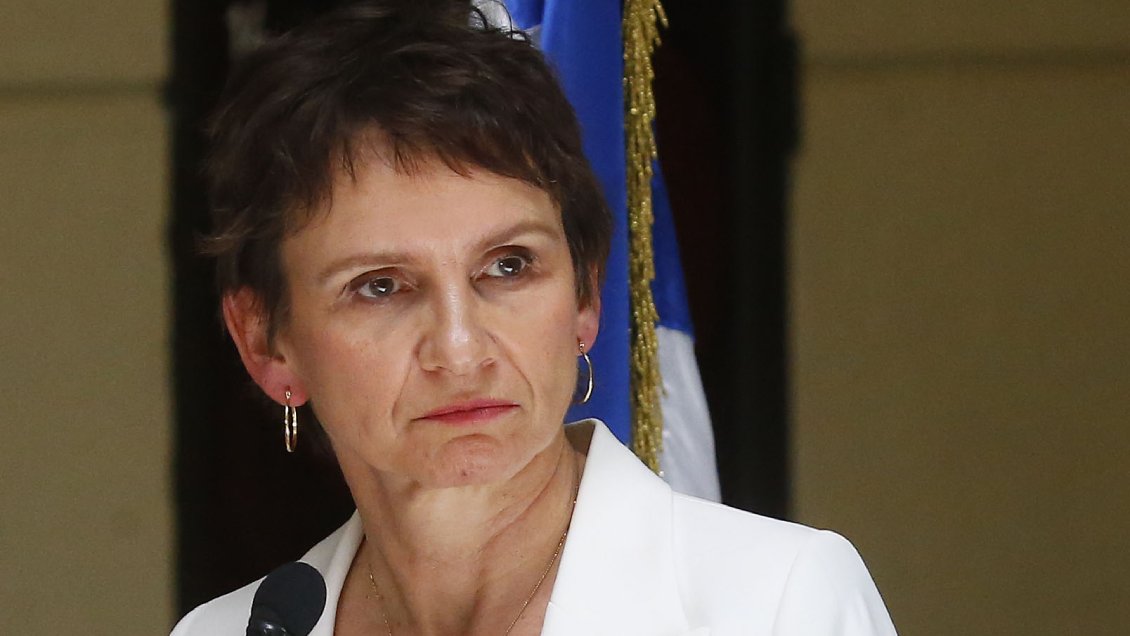 Tohá confirmó que Venezuela se opuso a aterrizaje de vuelo de expulsión