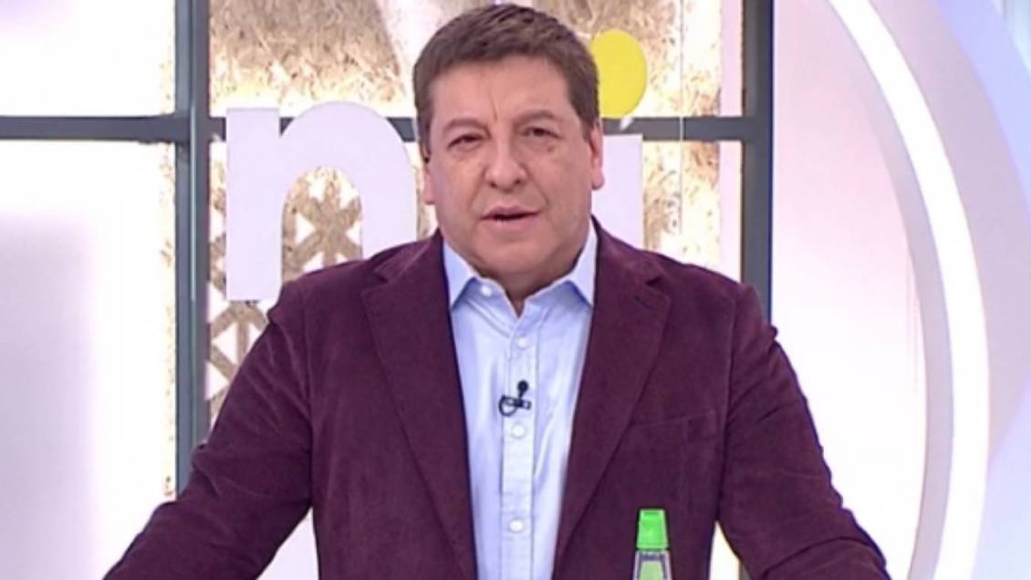 Julio César Rodríguez sufrió grave accidente en auto