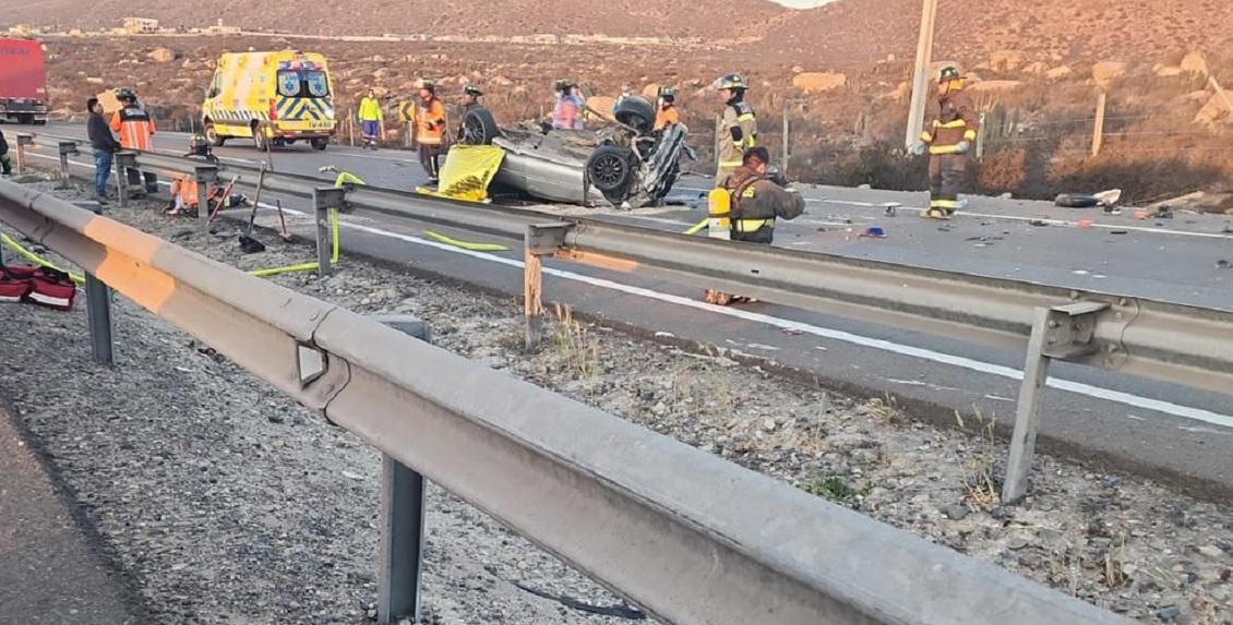 Dos muertos dejó violento volcamiento en Coquimbo